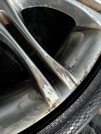4 velgen en band, Ophalen, Gebruikt
