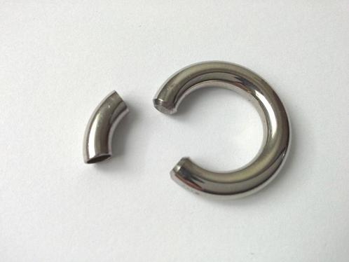 Anneau poids pour piercing en acier chirurgical - 4 x 20 mm, Handtassen en Accessoires, Piercings, Gebruikt, Staal, Ophalen of Verzenden