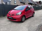 Toyota Aygo 1.0 | Benzine | Manuel | Gekeurd, Voorwielaandrijving, 4 zetels, Stof, Zwart
