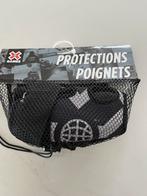 Protections poignets, Comme neuf