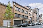 Huis te huur in Sint-Jans-Molenbeek, 6 slpks, 300 m², 6 pièces, 236 kWh/m²/an, Maison individuelle