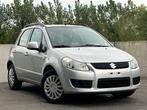 SUZUKI SX4 BENZINE, AIRCO, BLANCO GEKEURD, TREKHAAK!!, Auto's, USB, SX4, 1490 cc, Handgeschakeld