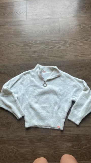 Fluffy pull van nour & fatma, Enlèvement ou Envoi, Pull ou Veste, JBC, Comme neuf