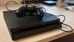 Sony PlayStation 4 500GB + 2 spelletjes, Games en Spelcomputers, Games | Sony PlayStation 4, Ophalen, Zo goed als nieuw