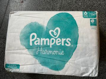 Pampers pants maat 6 beschikbaar voor biedingen