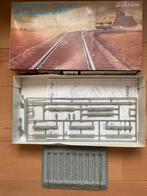 Dragon Railway track w/ embarkment, Enlèvement ou Envoi, Comme neuf
