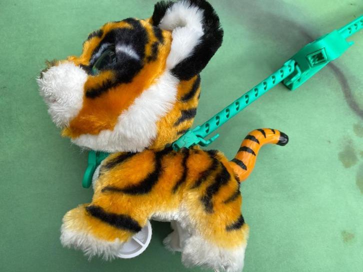 FurReal Walkalots Tijgertje (groot diertje), Kinderen en Baby's, Speelgoed | Knuffels en Pluche, Gebruikt, Overige typen, Ophalen of Verzenden