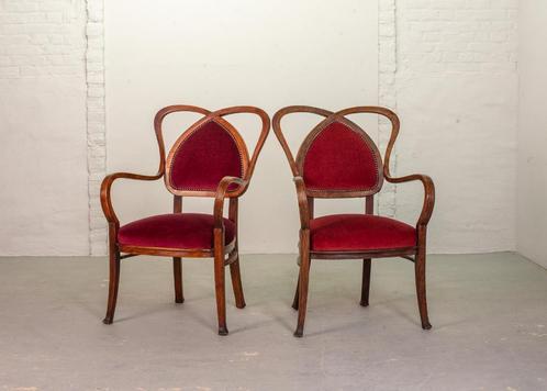2 Vintage design klassieke hartvormige armstoelen, 1950s, Huis en Inrichting, Stoelen, Gebruikt, Twee, Hout, Stof, Rood, Ophalen