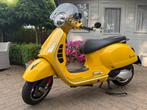 Vespa 300 GTS Super Hpe, Motoren, Motoren | Piaggio, Scooter, Particulier, 1 cilinder, 12 t/m 35 kW