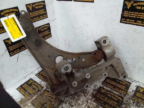 Draagarm rechts-voor van een Volkswagen Golf, Auto-onderdelen, Ophanging en Onderstel, Volkswagen, Gebruikt, 3 maanden garantie