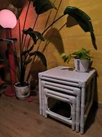 3 witte rotan bijzettafeltjes, Huis en Inrichting, Tafels | Bijzettafels, Ophalen