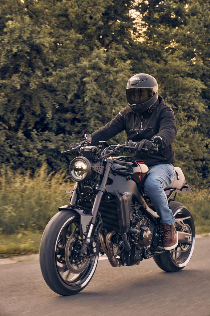 Yamaha XSR 900, Motos, Motos | Yamaha, Particulier, Naked bike, plus de 35 kW, 3 cylindres, Permis Moto A2 minimum, ABS, Régulateur de vitesse