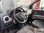 Dacia Lodgy 1.2 TCe Prestige 5p. | Airco | Cruise | Navi | P, Auto's, Dacia, Parkeersensor, Monovolume, Bruin, Handgeschakeld