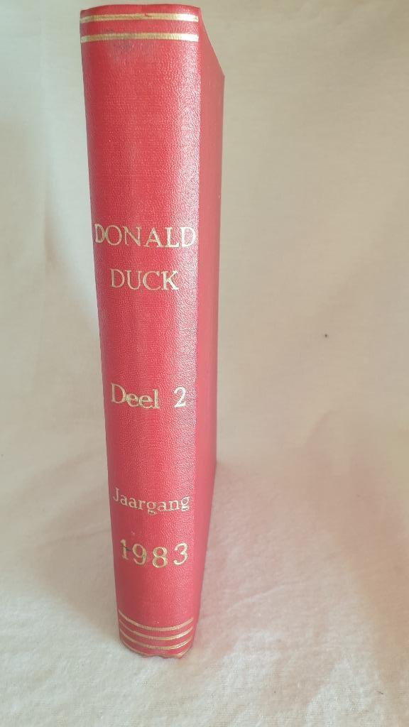 Donald Duck verzamelband 1983 deel 2, Boeken, Kinderboeken | Jeugd | 10 tot 12 jaar, Zo goed als nieuw, Fictie, Ophalen of Verzenden