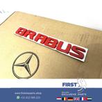 BRABUS LOGO ACHTERKLEP LOGO ROOD LETTERS Mercedes G63 A45S C, Auto-onderdelen, Ophalen of Verzenden, Nieuw, Achter, Mercedes-Benz