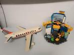 Playmobil  vintage lijnvliegtuig 4310 en luchthaven 3186, Kinderen en Baby's, Speelgoed | Playmobil, Ophalen, Zo goed als nieuw