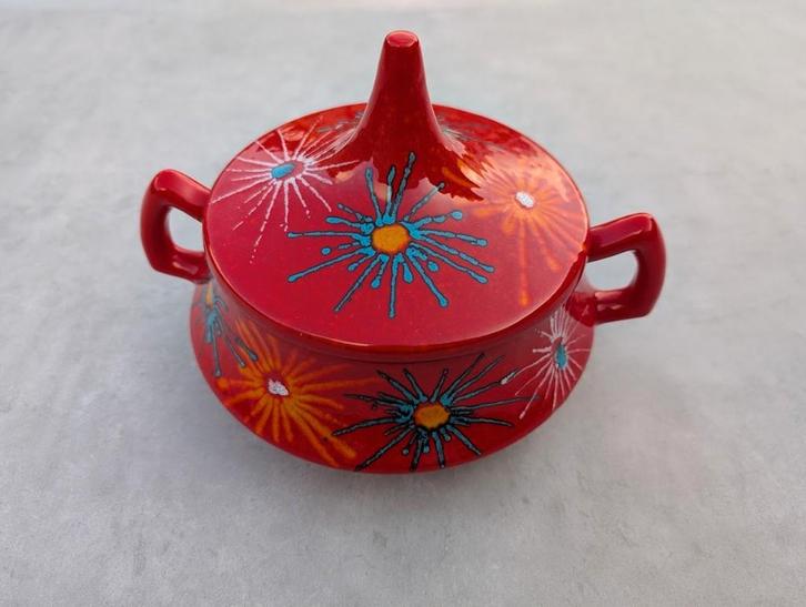 rode keramische bonbonnière van Bertoncello, Antiquités & Art, Antiquités | Céramique & Poterie, Enlèvement ou Envoi