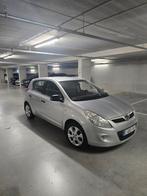 Hyundai i20 1.2 Benzine 2012  | Met garantie & keuring, Auto's, Hyundai, 57 kW, Euro 5, Elektrische ramen, Bedrijf