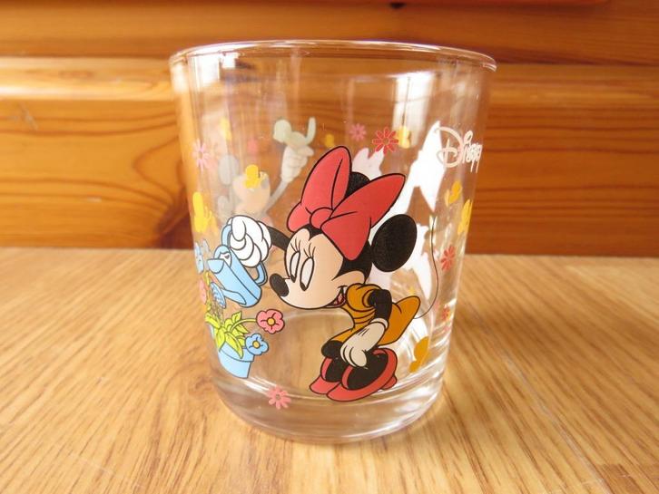 verre Mickey Minnie Daisy de Disney, Verzamelen, Glas en Drinkglazen, Zo goed als nieuw, Frisdrankglas, Ophalen of Verzenden
