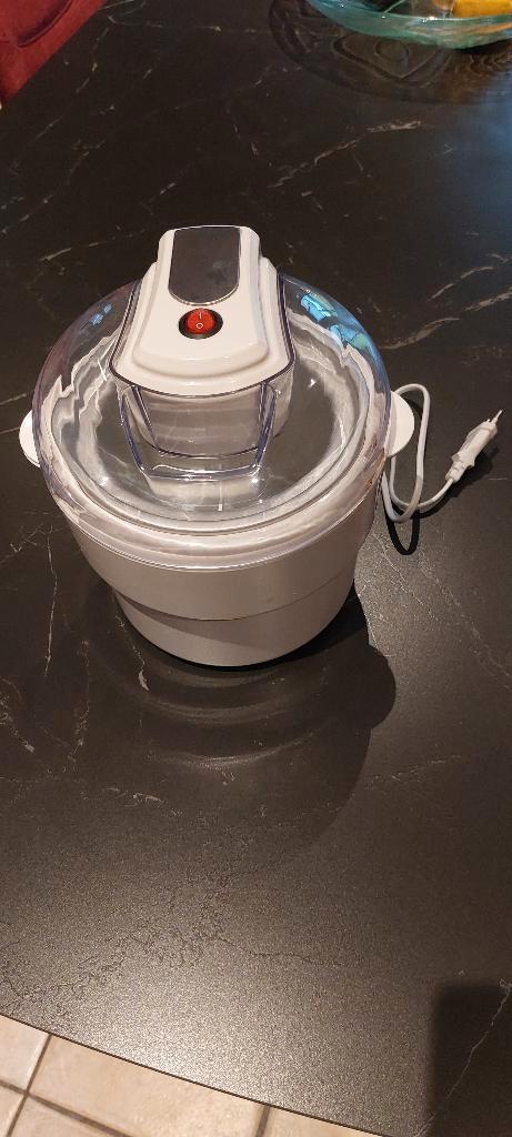 Sorbetière Domo., Electroménager, Machines à glace, Comme neuf, Enlèvement