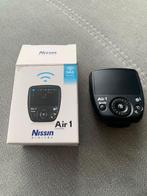 Flash externe Nissin Nikon + Air1, TV, Hi-fi & Vidéo, Enlèvement ou Envoi, Comme neuf, Nikon, Inclinable