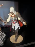 Assasins creed ezio statue, Verzamelen, Beelden en Beeldjes, Ophalen, Zo goed als nieuw