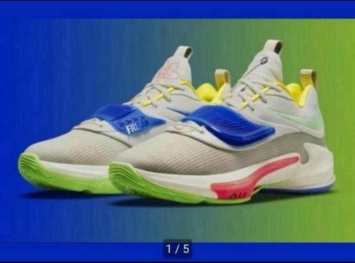 Nike Zoom Freak 3 Primary Colors DA0694-100 Nieuw maat 42.5, Kleding | Heren, Schoenen, Nieuw, Sneakers, Ophalen of Verzenden