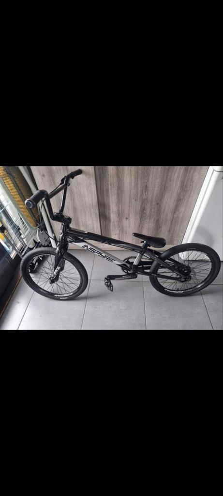 BMX RACE INSPYRE, Fietsen en Brommers, Fietsen | Vouwfietsen, Zo goed als nieuw, Ophalen