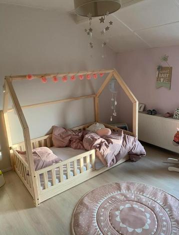 Monlitcabin massief grenen bed  beschikbaar voor biedingen