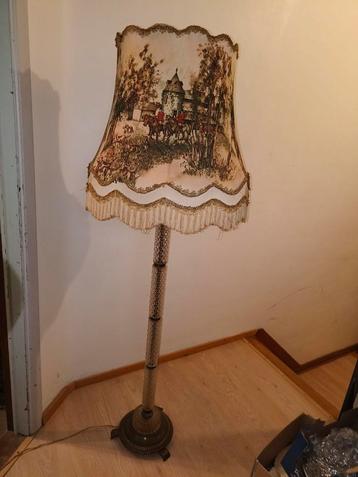 Vintage Torchaire Vloerlamp – Jaren ’50 beschikbaar voor biedingen