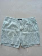 Joli short à motif vert d'eau scintillant. Taille M. Freesia, Vêtements | Femmes, Culottes & Pantalons, Enlèvement ou Envoi, Comme neuf