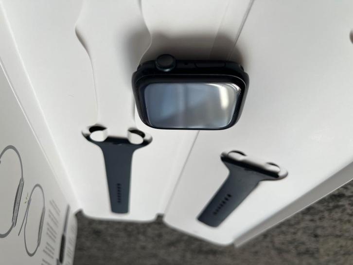 Apple Watch Series 8, Handtassen en Accessoires, Smartwatches, Gebruikt, iOS, Zwart, Afstand, Calorieverbanding, GPS, Hartslag
