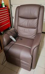 Prachtige elektrisch verstelbare lederen relax zetel., Huis en Inrichting, Fauteuils, Ophalen, Zo goed als nieuw