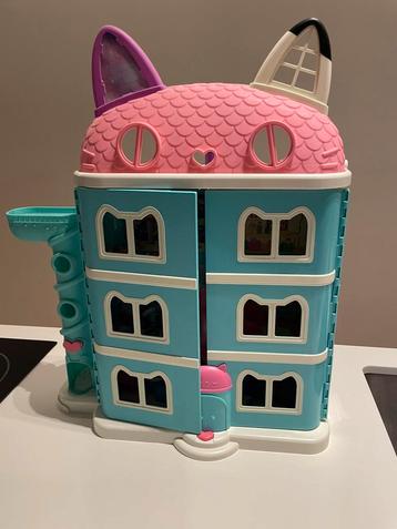 Gabby’s dollhouse - origineel poppenhuis te koop beschikbaar voor biedingen