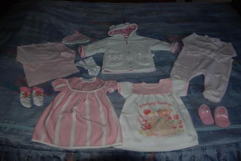 Bébé lot de 9 vêtements roses : T-shirt,robes,manteau,...T68, Enfants & Bébés, Vêtements de bébé | Taille 68, Comme neuf, Fille