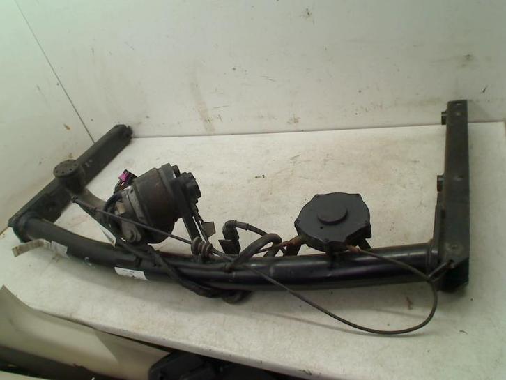 TREKHAAK electrisch Audi A6 Avant (C7) (4G0800491P), Auto-onderdelen, Ophanging en Onderstel, Audi, Gebruikt