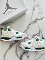Air Jordan 4 Pine Green Sneakers, Kleding | Dames, Schoenen, Sneakers, Ophalen of Verzenden