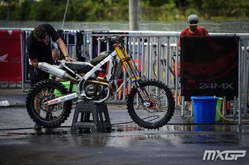 Motorcross en enduro service door ervaren monteur beschikbaar voor biedingen