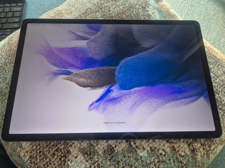 Samsung Tab S7 FE met toetsenbord in zeer goede staat., Computers en Software, Android Tablets, Zo goed als nieuw, Wi-Fi, 12 inch