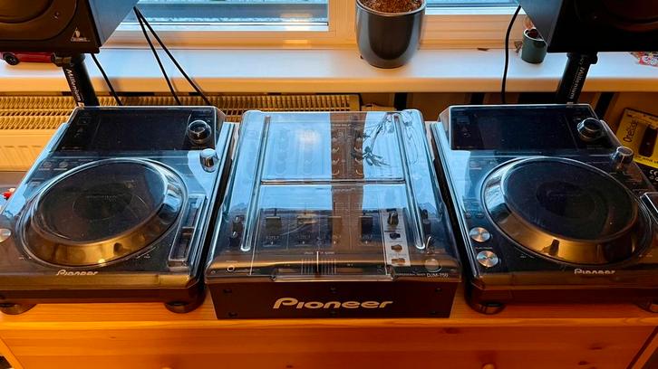 PIONEER DJ SET (Incl. Flightcases & Decksavers), Muziek en Instrumenten, Dj-sets en Draaitafels, Zo goed als nieuw, Dj-set, Pioneer