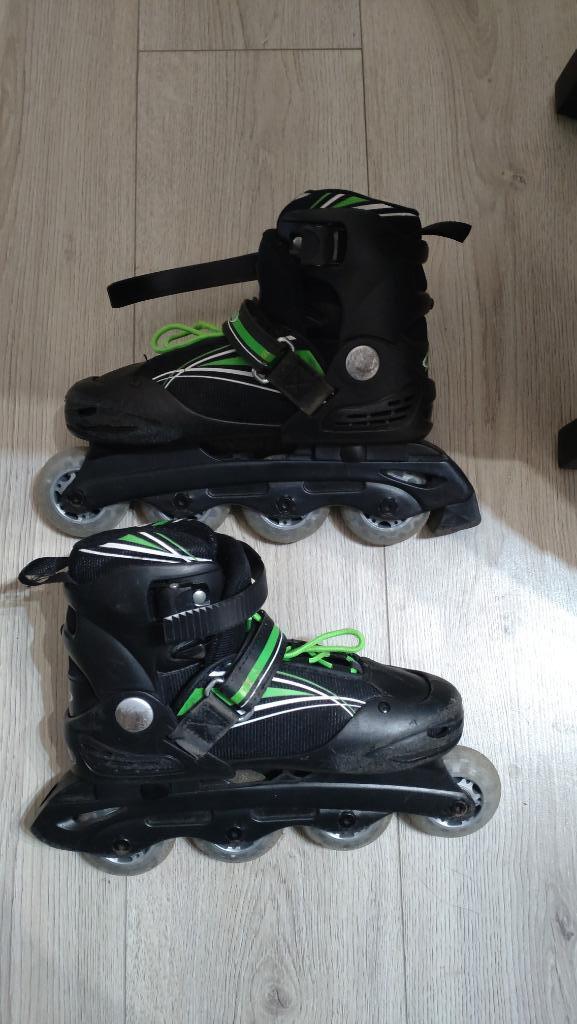 Rollers enfants garçon pointure 36-39 verts et noirs, Sport en Fitness, Skeelers, Gebruikt, Inline skates 4 wielen, Overige merken