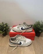 Nike dunks, Kleding | Heren, Schoenen, Wit, Nike, Ophalen of Verzenden, Sneakers