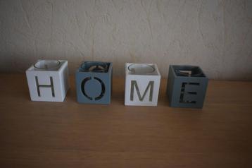 Lot de 4 photophores "Home"