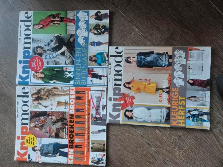 Knipmode november.2011, oktober 2011, januari 2011, Hobby en Vrije tijd, Kledingpatronen, Zo goed als nieuw, Knipmode, Verzenden