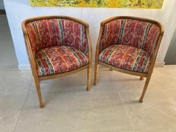 Set van 2 Mooie eetkamerstoelen uit jaren 50 beschikbaar voor biedingen