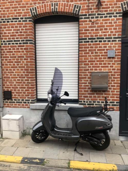 Gts toscana dynamic 2025, Fietsen en Brommers, Scooters | Vespa, Nieuw, Overige modellen, Klasse A (25 km/u), Benzine, Ophalen