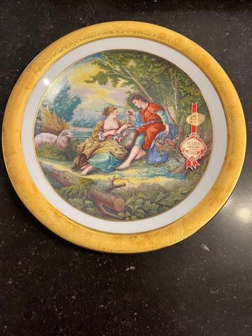 Assiette murale en porcelaine The Romantic Period beschikbaar voor biedingen