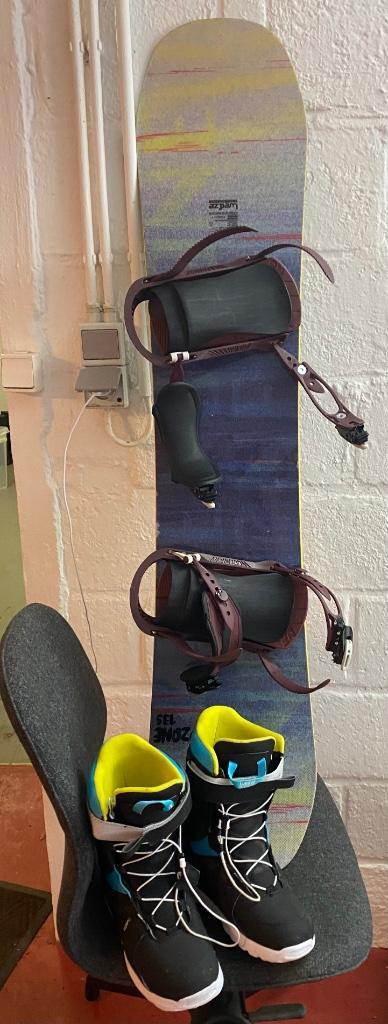 Snowboard, binding en laars voor kinderen, Sport en Fitness, Snowboarden, Gebruikt, Board, Ophalen