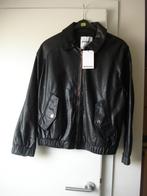 Nieuwe Bershka jas, dames/meisjes. mt M, Kleding | Dames, Jassen | Winter, Maat 38/40 (M), Zwart, Nieuw, Bershka