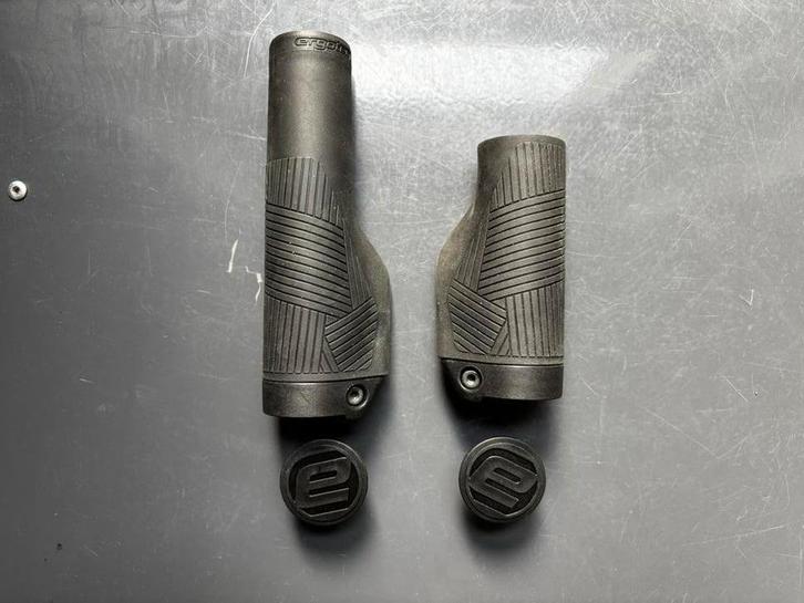 Ergotec ergonomische handvatten 135/88mm - Zwart– NIEUW, Fietsen en Brommers, Elektrische fietsen, Ophalen of Verzenden